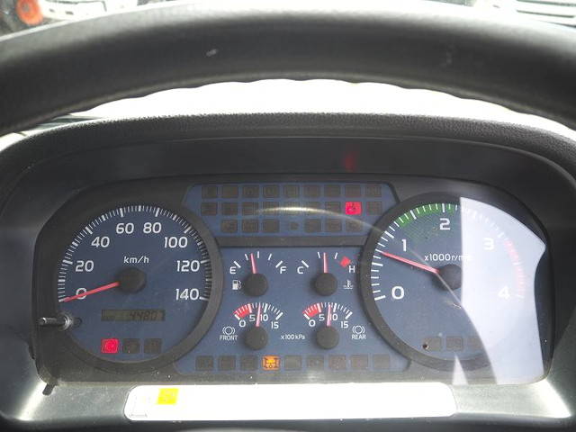 日野レンジャー高所作業車中型（4t）[写真40]