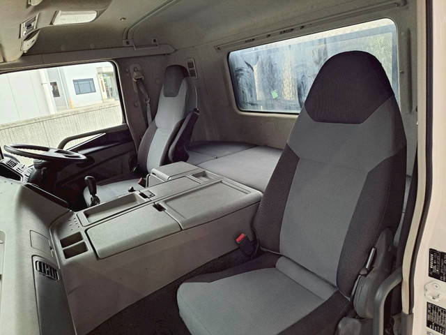 三菱ふそうスーパーグレートセルフローダー大型（10t）[写真21]