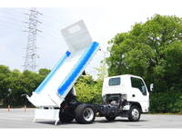 いすゞエルフダンプ小型（2t・3t）[写真05]