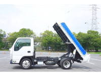 いすゞエルフダンプ小型（2t・3t）[写真06]