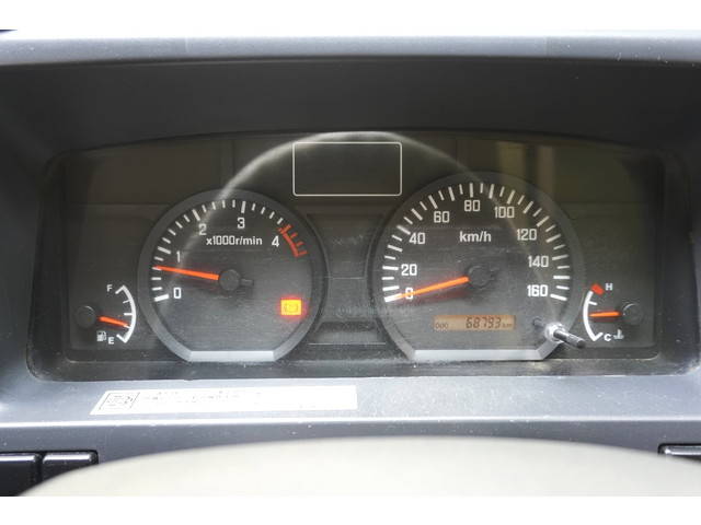 いすゞエルフダンプ小型（2t・3t）[写真07]