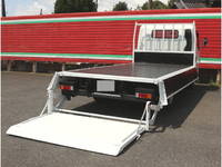 三菱ふそうキャンター平ボディ小型（2t・3t）[写真11]