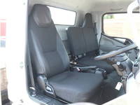 三菱ふそうキャンター平ボディ小型（2t・3t）[写真27]