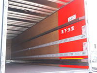 いすゞギガアルミバン大型（10t）[写真14]