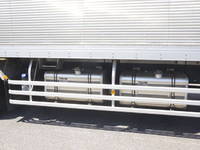 いすゞギガアルミバン大型（10t）[写真17]