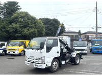 いすゞエルフコンテナ専用車小型（2t・3t）[写真01]