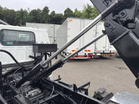 いすゞエルフコンテナ専用車小型（2t・3t）[写真24]