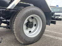 いすゞエルフコンテナ専用車小型（2t・3t）[写真35]