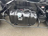 いすゞエルフコンテナ専用車小型（2t・3t）[写真36]