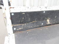 三菱ふそうキャンター平ボディ小型（2t・3t）[写真26]