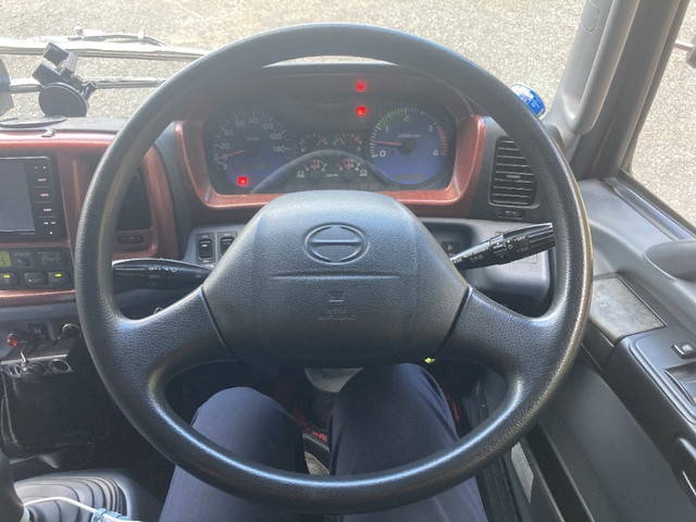 日野レンジャーセーフティクレーン4段中型（4t）[写真33]