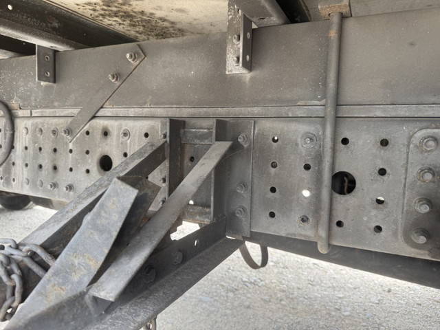 三菱ふそうキャンター冷凍車（冷蔵車）小型（2t・3t）[写真32]