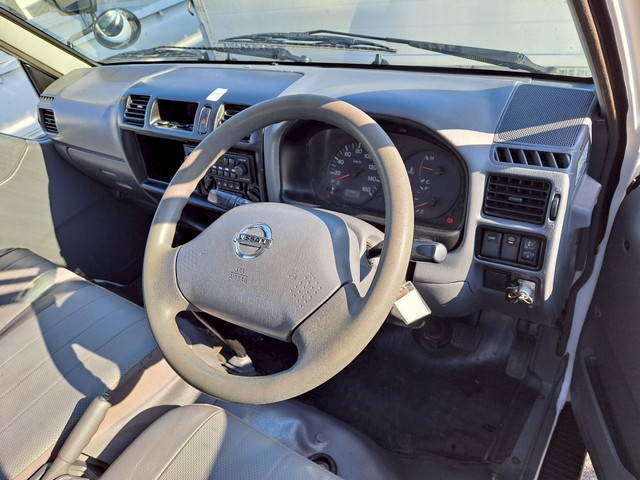 日産バネットダンプ小型（2t・3t）[写真11]