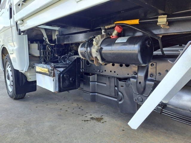 日産バネットダンプ小型（2t・3t）[写真21]