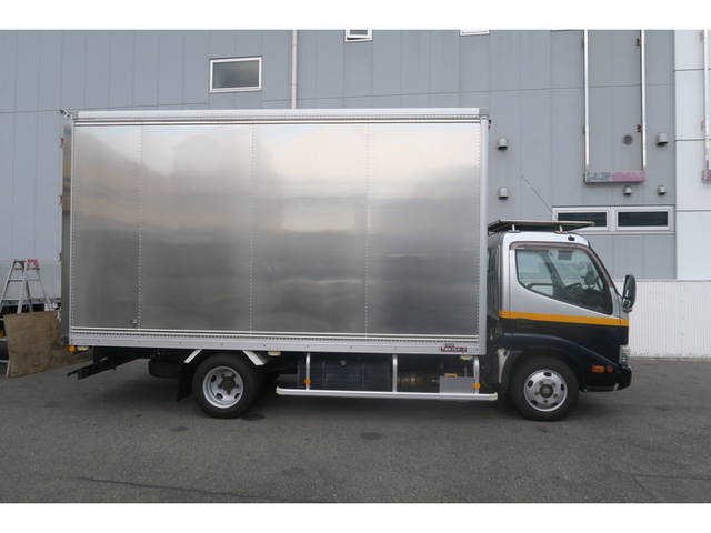 日野デュトロアルミバン小型（2t・3t）[写真14]
