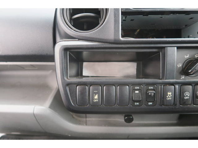 日野デュトロアルミバン小型（2t・3t）[写真32]