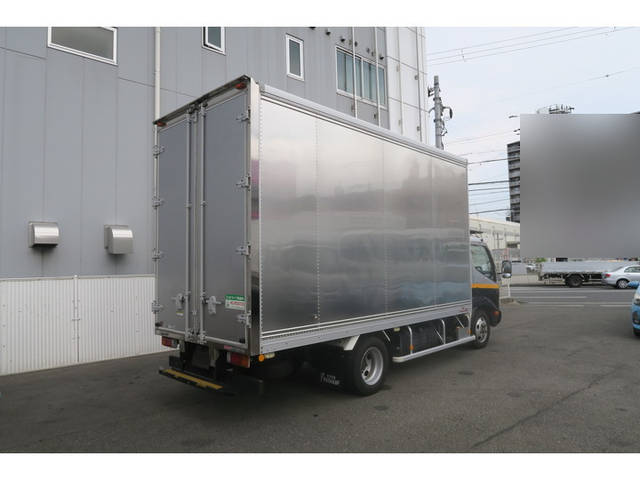 日野デュトロアルミバン小型（2t・3t）[写真04]