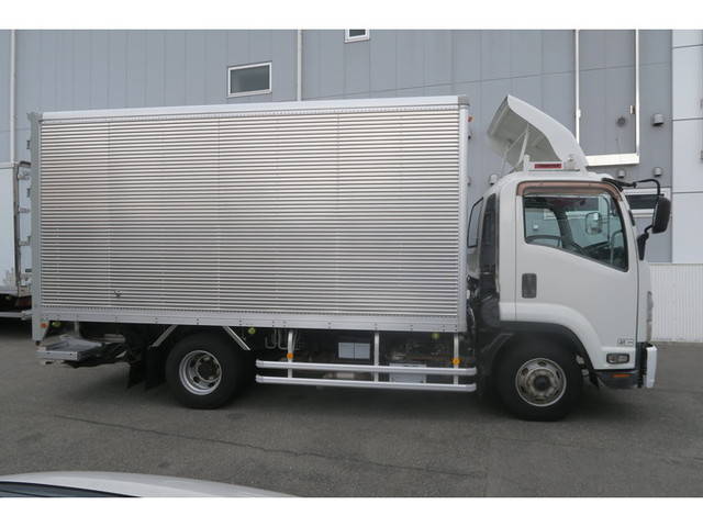いすゞフォワードアルミバン中型（4t）[写真13]