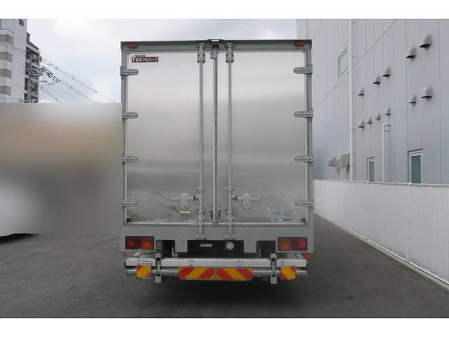 いすゞフォワードアルミバン中型（4t）[写真02]