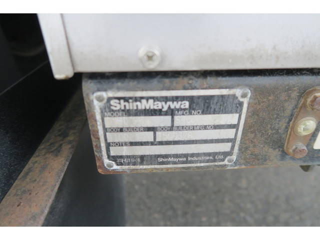 いすゞフォワードアルミバン中型（4t）[写真22]