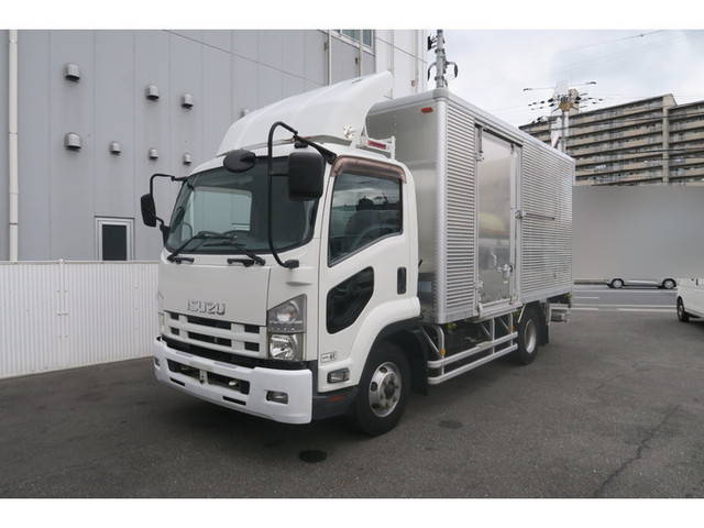 いすゞフォワードアルミバン中型（4t）[写真03]