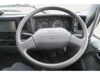 いすゞフォワードアルミバン中型（4t）[写真33]