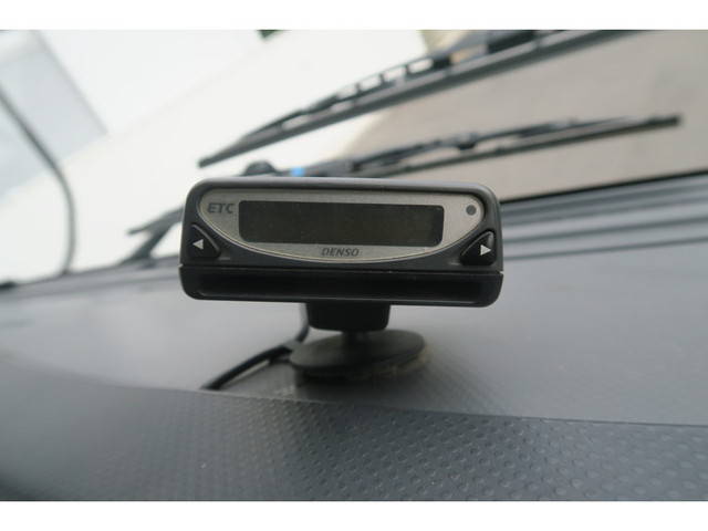 いすゞフォワードアルミバン中型（4t）[写真40]