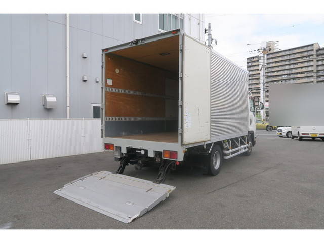 いすゞフォワードアルミバン中型（4t）[写真05]