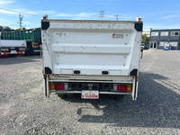 いすゞエルフ平ボディ小型（2t・3t）[写真10]