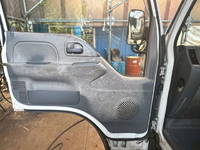 いすゞエルフ平ボディ小型（2t・3t）[写真28]