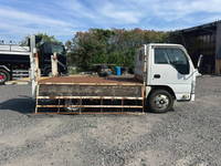 いすゞエルフ平ボディ小型（2t・3t）[写真07]