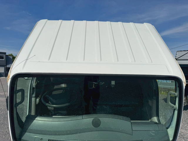 いすゞエルフ平ボディ小型（2t・3t）[写真09]