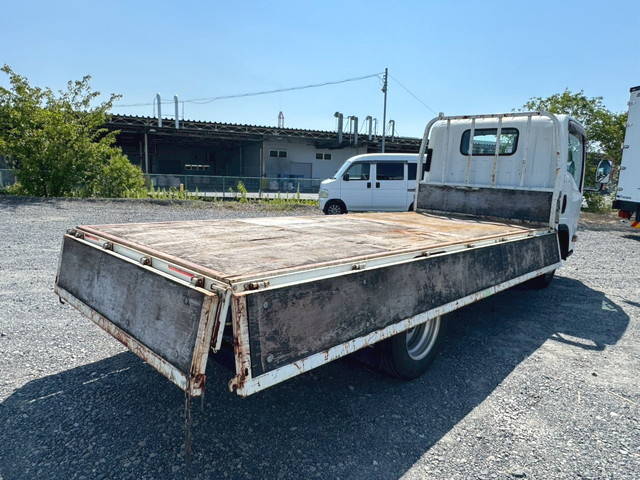 いすゞエルフ平ボディ小型（2t・3t）[写真15]