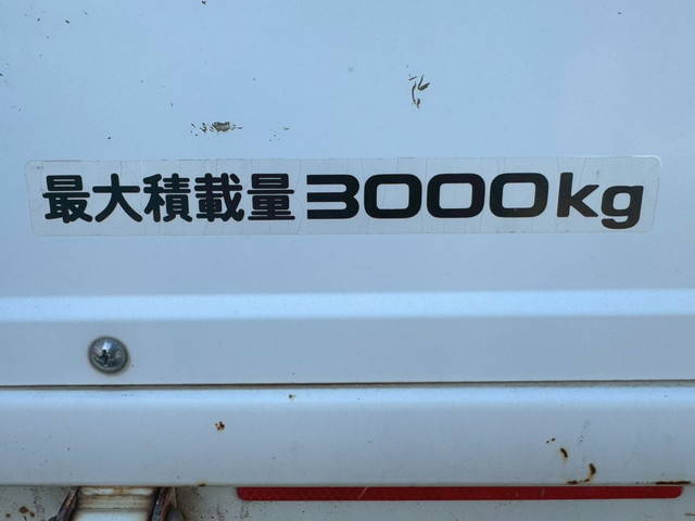 いすゞエルフ平ボディ小型（2t・3t）[写真16]
