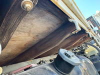 いすゞエルフ平ボディ小型（2t・3t）[写真22]