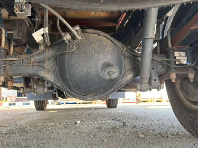 いすゞエルフ平ボディ小型（2t・3t）[写真22]