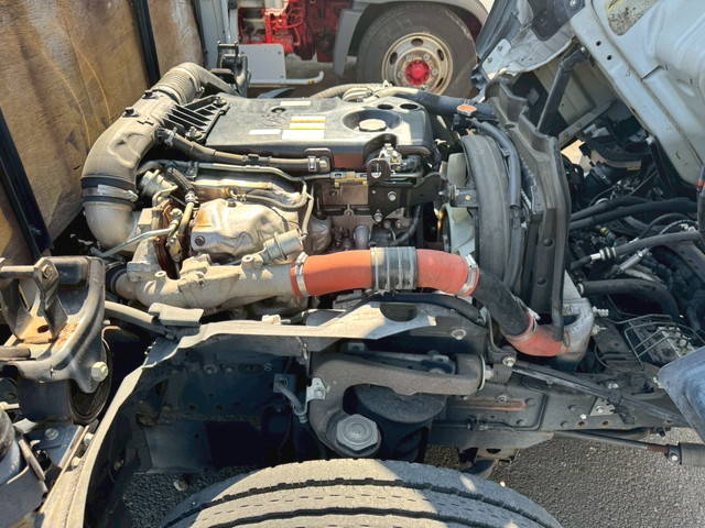 いすゞエルフ平ボディ小型（2t・3t）[写真24]