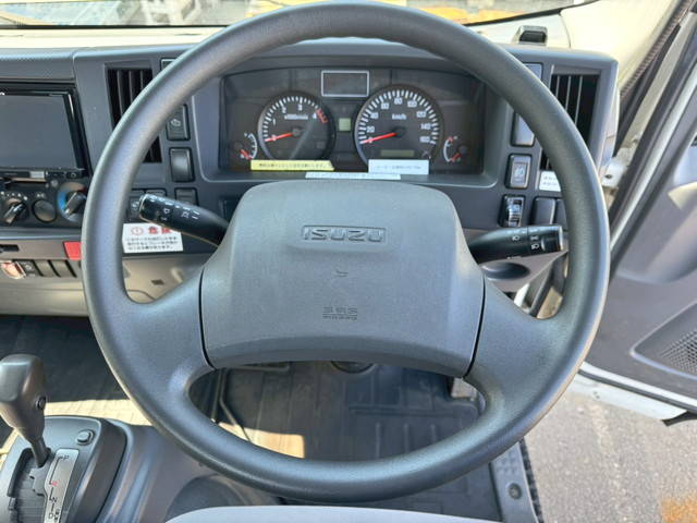 いすゞエルフ平ボディ小型（2t・3t）[写真35]