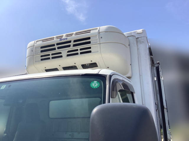 日野デュトロ冷凍車（冷蔵車）小型（2t・3t）[写真10]