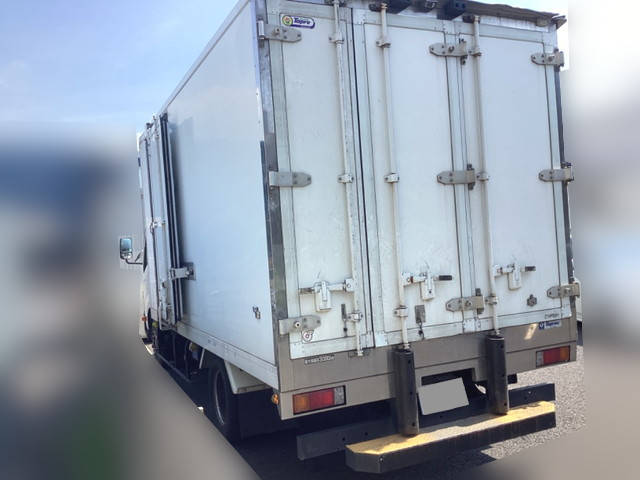 日野デュトロ冷凍車（冷蔵車）小型（2t・3t）[写真02]