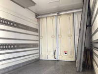 日野デュトロ冷凍車（冷蔵車）小型（2t・3t）[写真07]