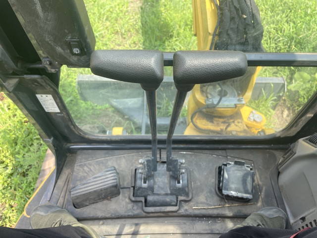 コマツユンボ（バックホー）[写真23]