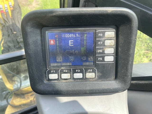 コマツユンボ（バックホー）[写真24]