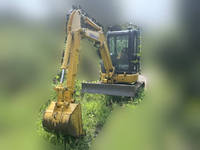 コマツユンボ（バックホー）[写真04]