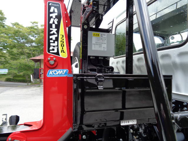 三菱ふそうファイターコンテナ専用車中型（4t）[写真11]