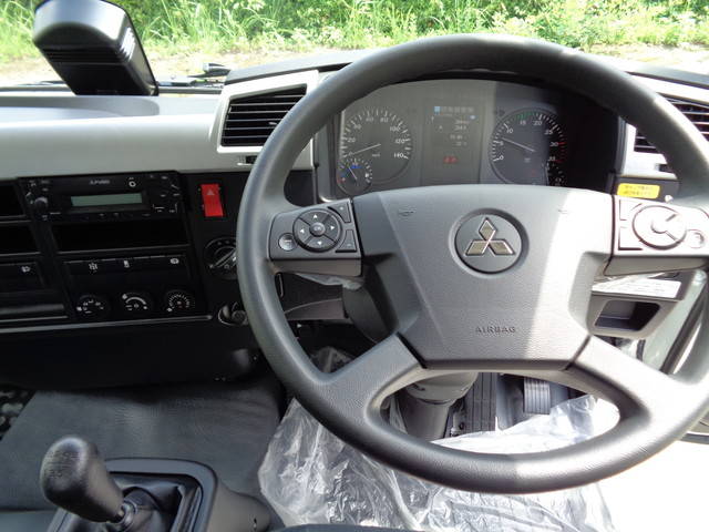 三菱ふそうファイターコンテナ専用車中型（4t）[写真34]