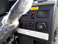 三菱ふそうファイターコンテナ専用車中型（4t）[写真37]