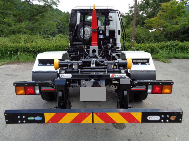 三菱ふそうファイターコンテナ専用車中型（4t）[写真07]