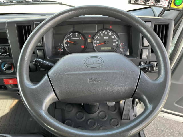 UDトラックスコンドルパッカー車（塵芥車）小型（2t・3t）[写真33]