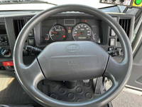 UDトラックスコンドルパッカー車（塵芥車）小型（2t・3t）[写真33]